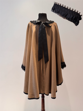 Load image into Gallery viewer, Cape Hélène Clermont par ENVERS