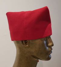Load image into Gallery viewer, Tuque-Toque Le Kiev / 80% laine, 20% viscose / unisexe / toutes les tailles / all sizes