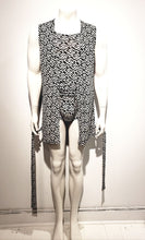 Load image into Gallery viewer, Robe de chambre 160.00 /peignoir /men's bathrobe/ boxer 80.00 / short 125.00