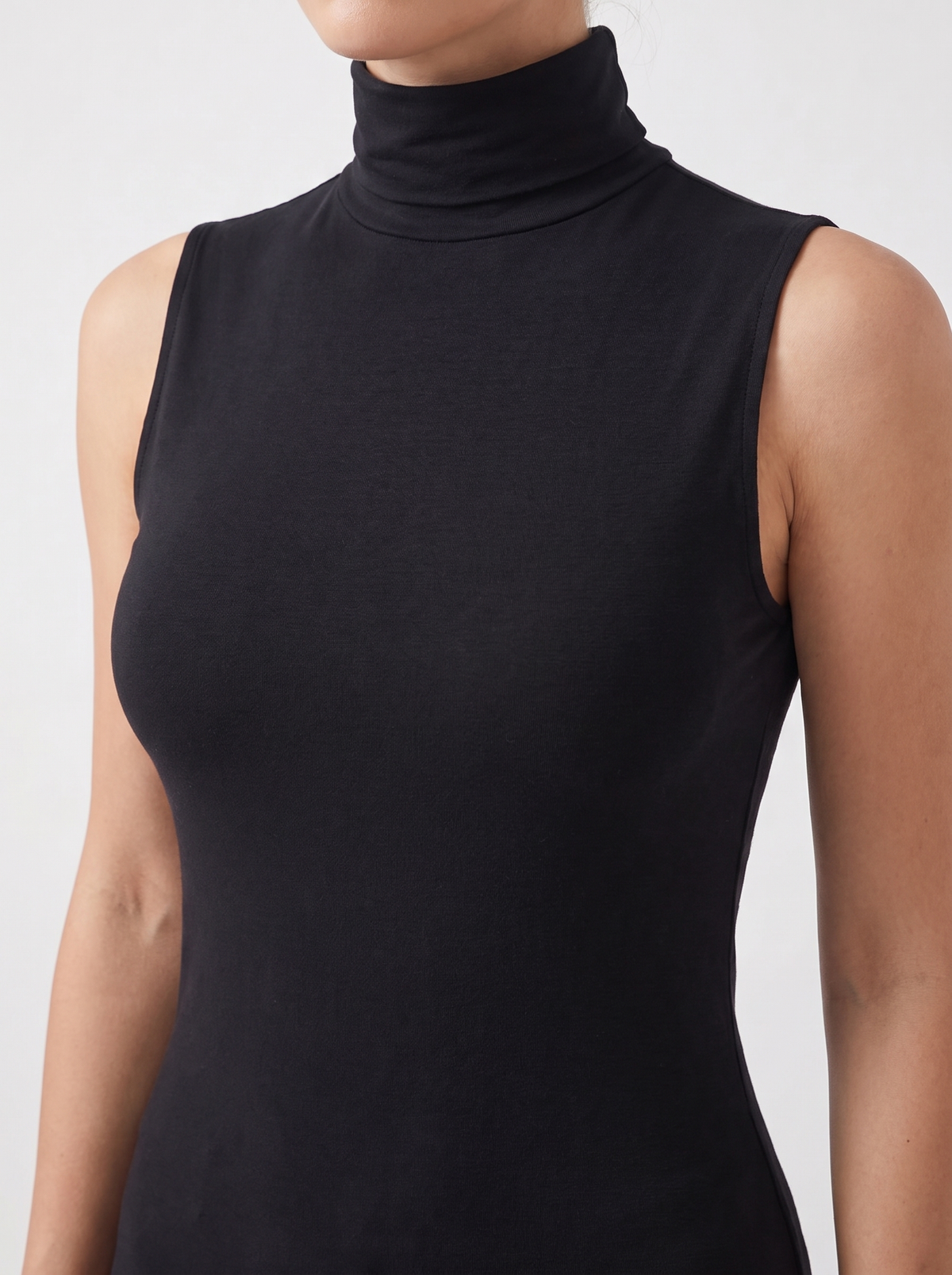 Camisole Basique Chic à col roulé