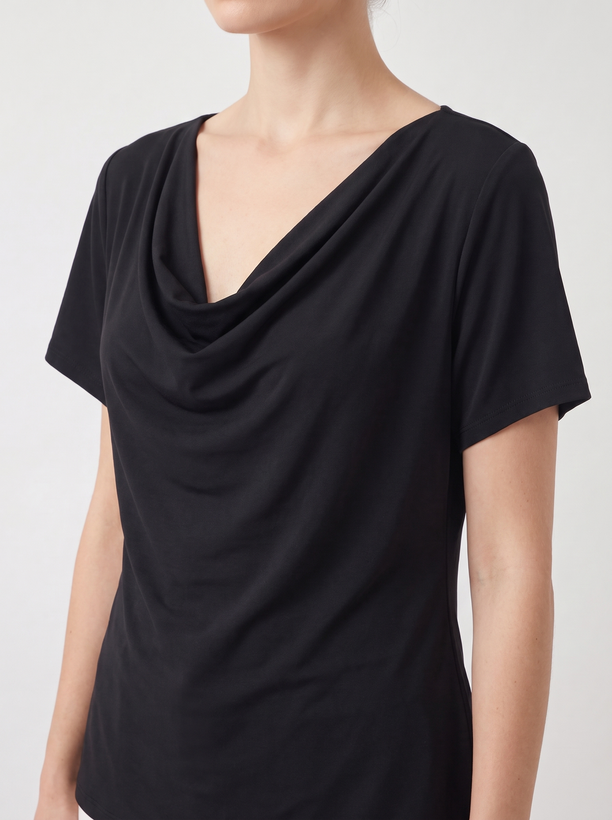 T-shirt Basique Chic à col drapé
