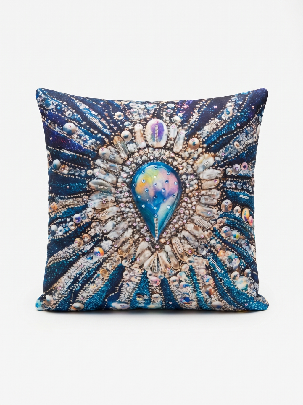 Coussin bleu galaxie orné de cristaux Swarovski