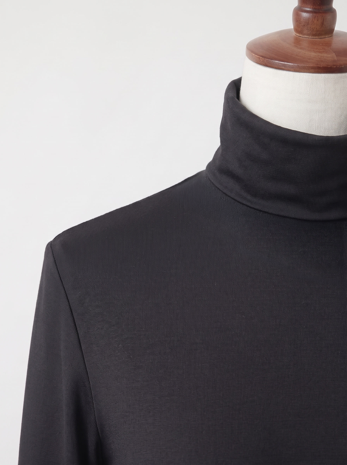 Pull Basique Chic à col roulé