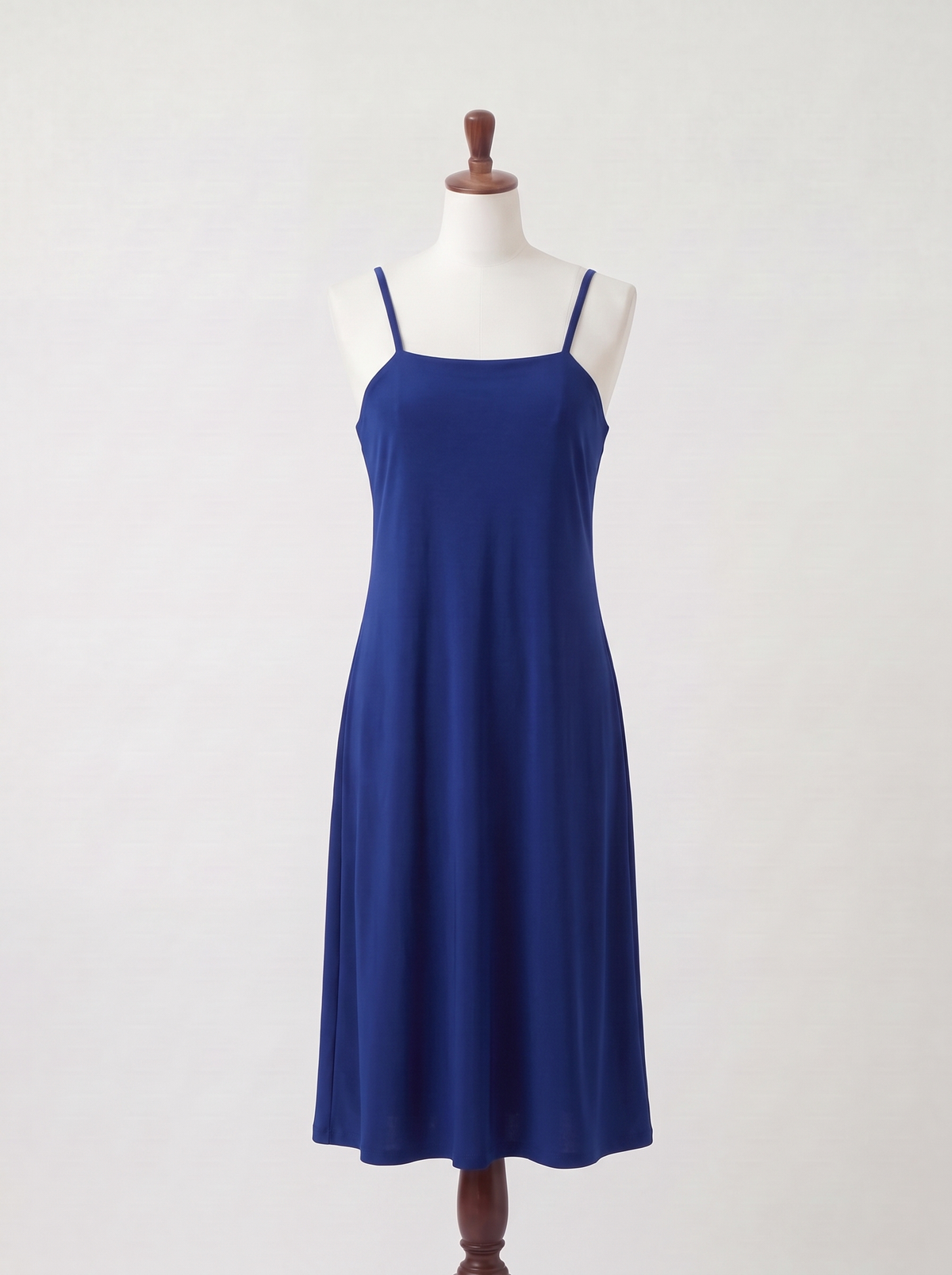 Robe longue Basique Chic à fines bretelles