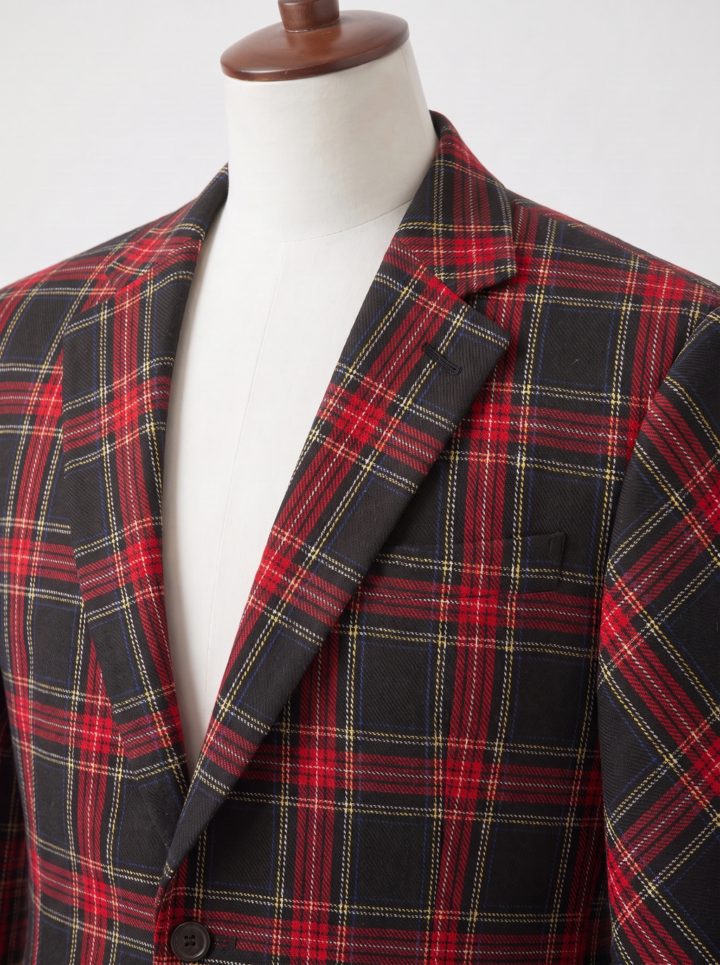 Veston à tartan noir et rouge