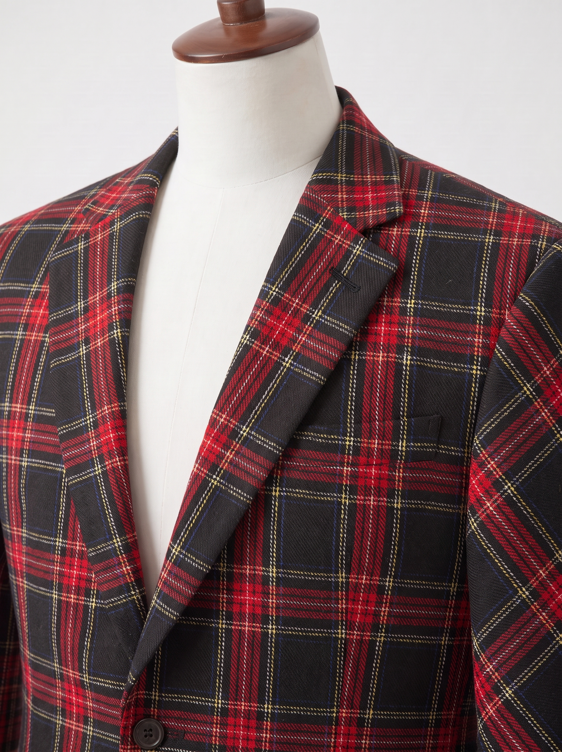 Veston à tartan noir et rouge