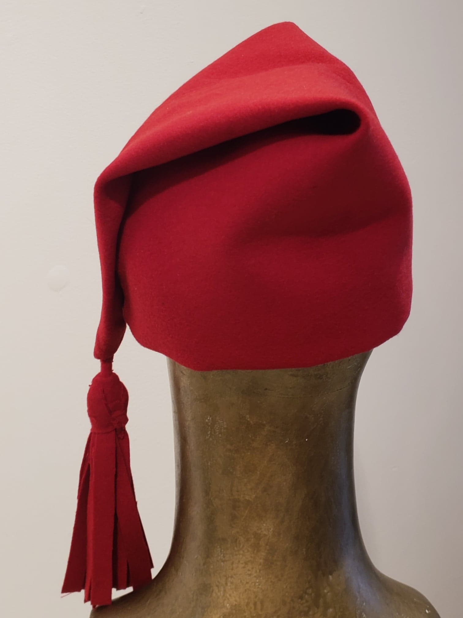 Tuque-Toque Le Kiev / 80% laine,  20% viscose / unisexe / toutes les tailles / all sizes