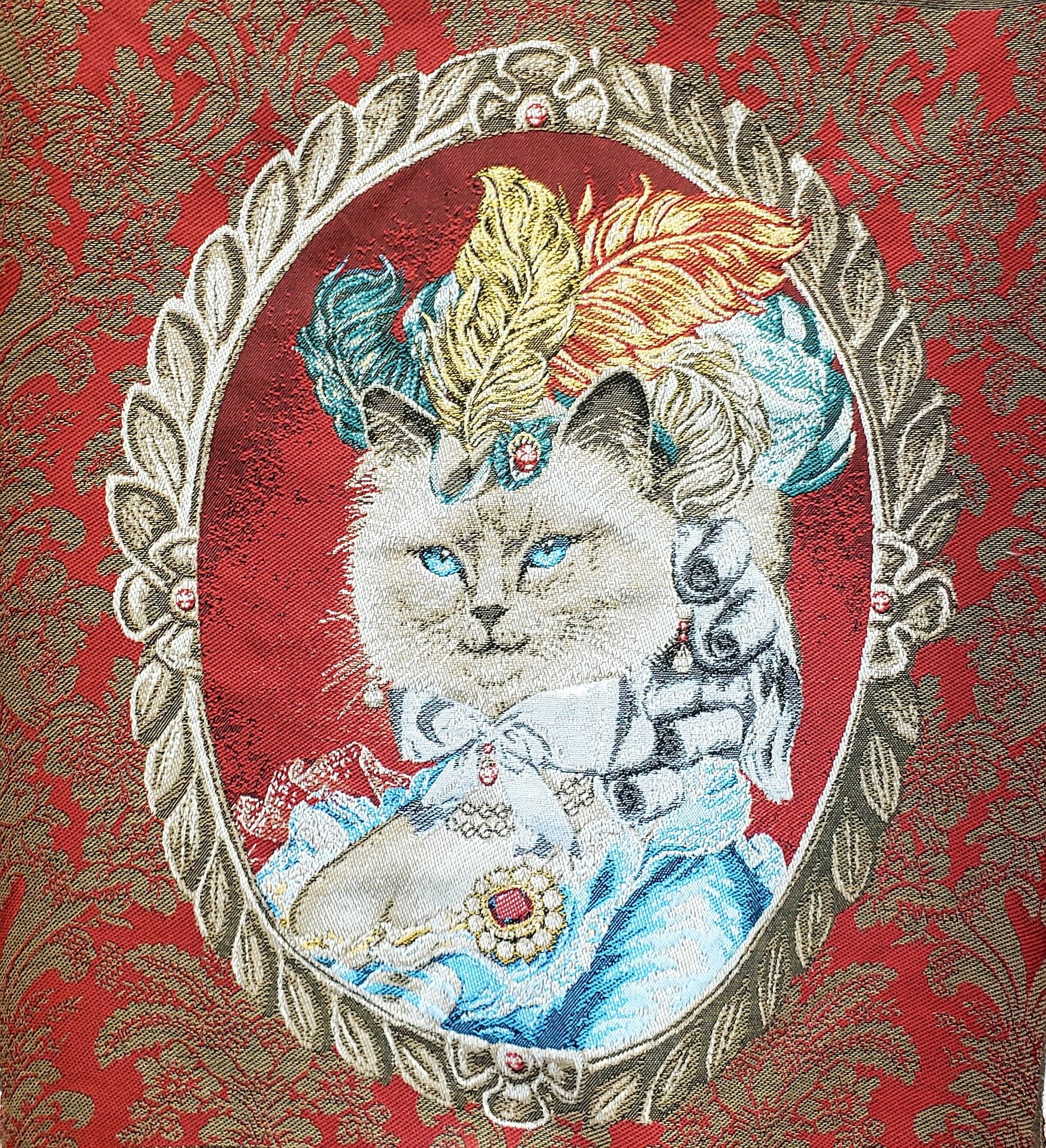 Coussin Duchesse Tiffany Cushion  130.00 / 2 options couleurs : Rouge, Bleu / Madame de Pompadour / Canevas made in France canvas / petit-point broderie / forme mousse 100% polyester