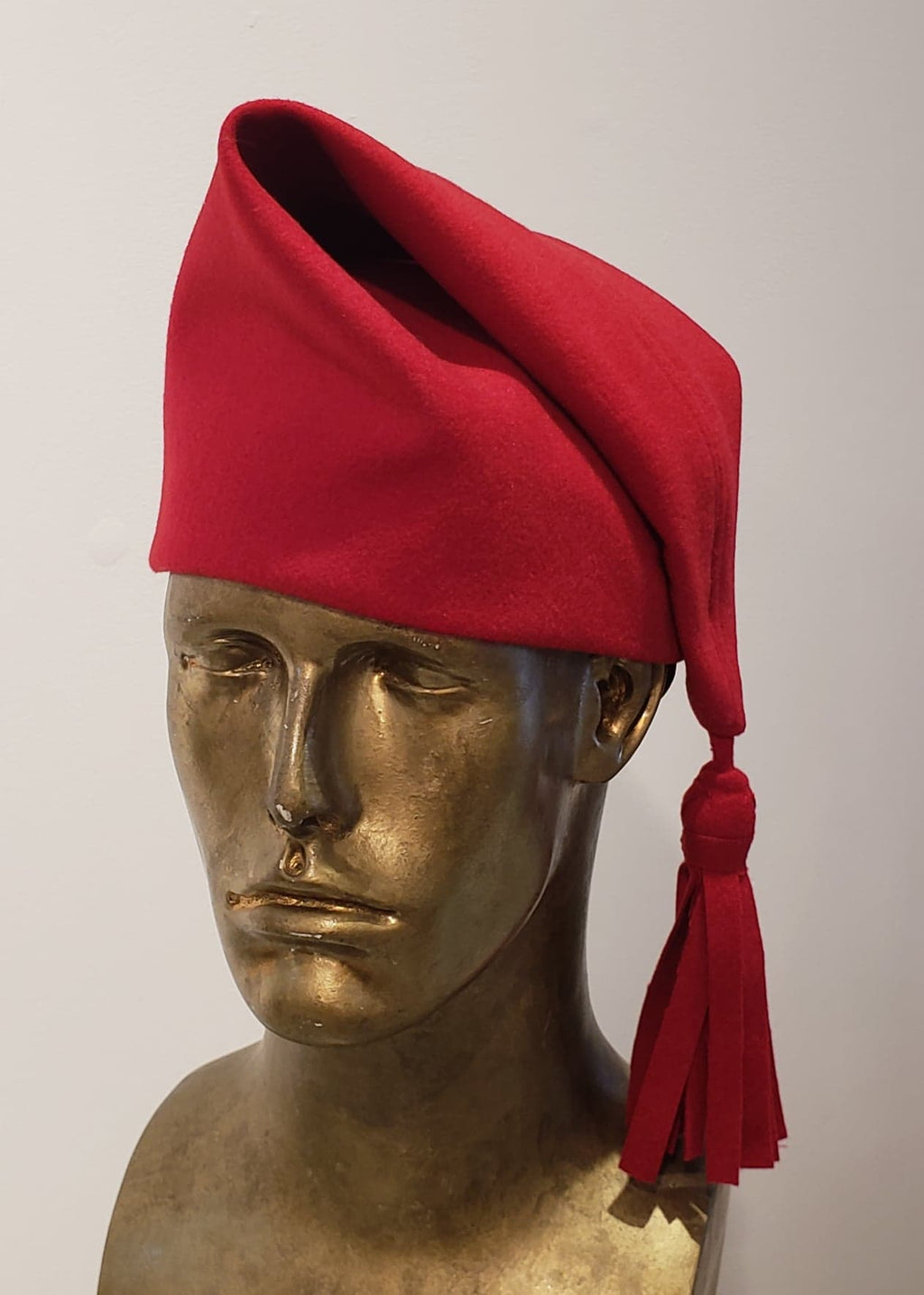 Tuque-Toque Le Kiev / 80% laine,  20% viscose / unisexe / toutes les tailles / all sizes