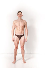 Load image into Gallery viewer, Maillot / slip de bain /  style speedo / anatomique / sportif / nageur / 7 couleurs
