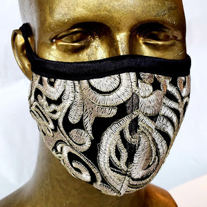Masque Brocart / arabesques au fil d'or sur organza noir/ 70% soie 30% fil doré / anatomique / mariage/ wedding / gala / tuxedo