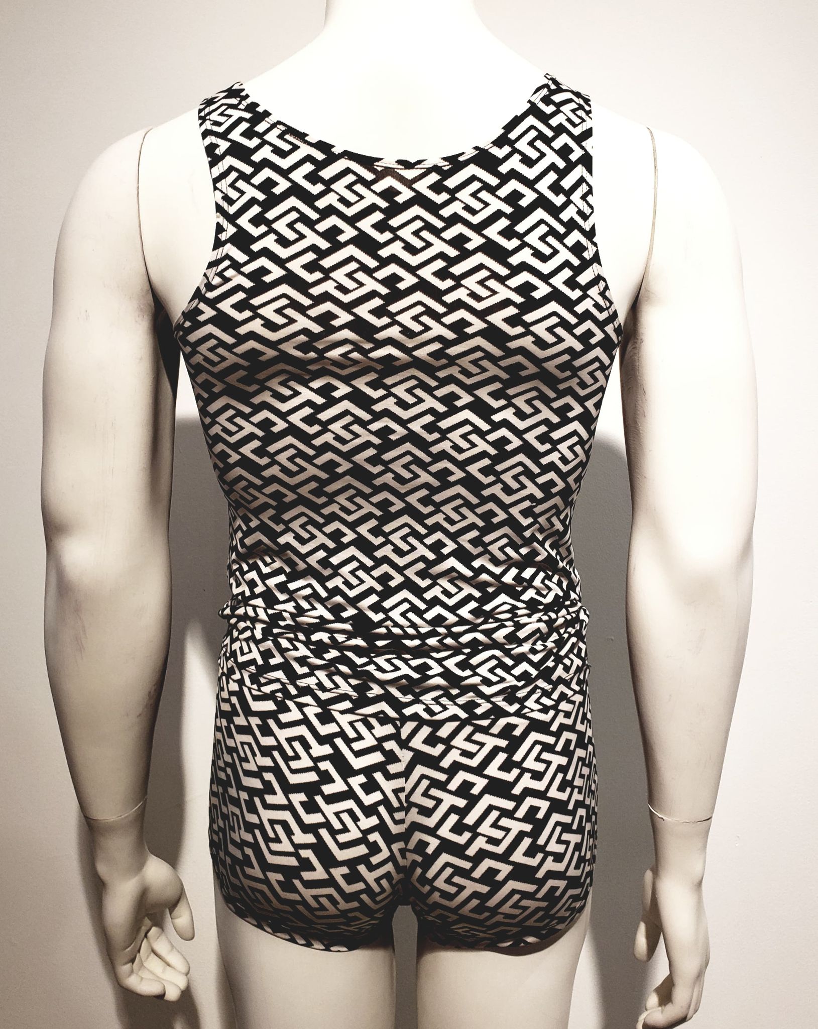 Robe de chambre 160.00 /peignoir /men's bathrobe/ boxer 80.00 / short 125.00