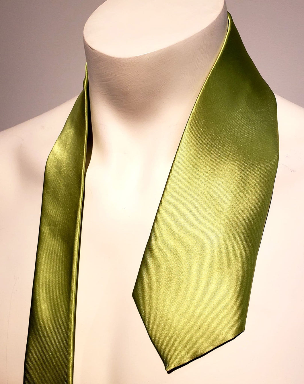 Cravate soie lime importée d'Italie / Italian silk tie / gala / mariage / wedding / bal / businessman / best men / homme d'honneur / tuxedo / homme d'Affaire
