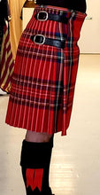 Charger l&#39;image dans la galerie, Kilt Écossais de Julie Perron / SUR-MESURE seulement  / MADE TO MEASURE only / Scotland / tartan 100% laine / plaid / Scottish / Écosses / skirt / Montreal tartan plaid / uniforme militaire / mariage / protocole / cérémonie / tradition ancestrale
