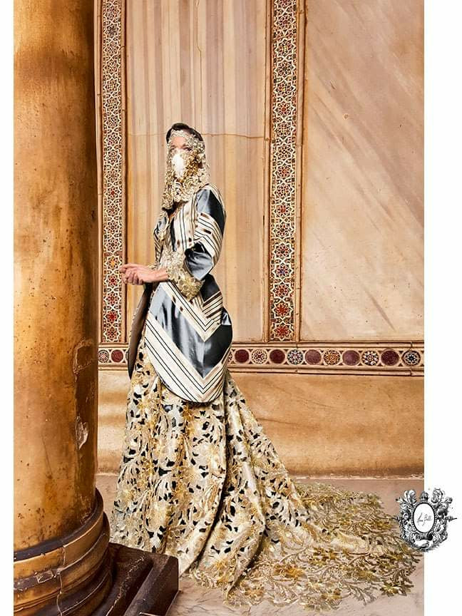 Masque voile dentelle Hommage à Catherine de Médicis / Serafino pour ENVERS / mariée / mariage / wedding / liturgie / monarchie / diamants / diamonds / or / turquoises / rubellites tourmalines  / perles / pearls / gold / tapis rouge / première / gala